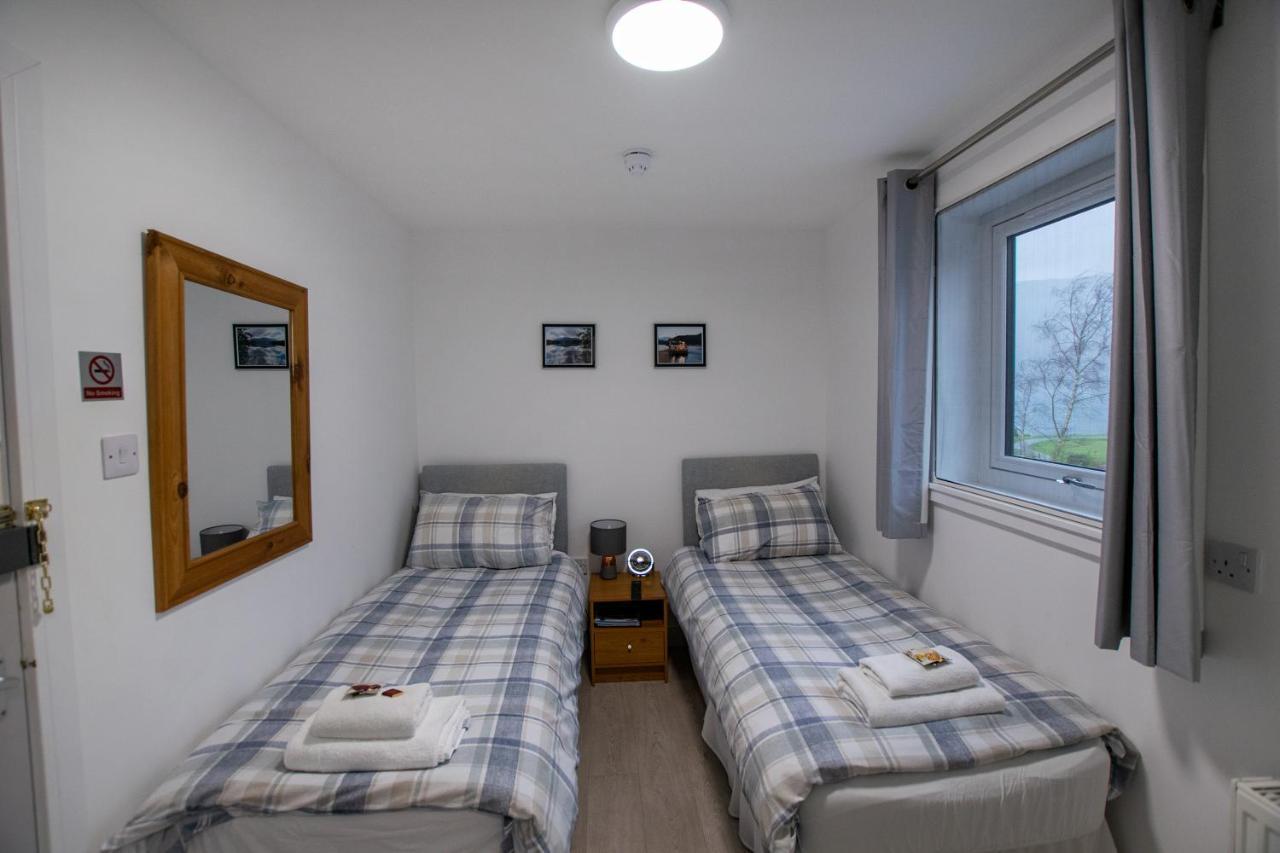 Hotel Corran Bunkhouse Exterior foto A twin bedroom